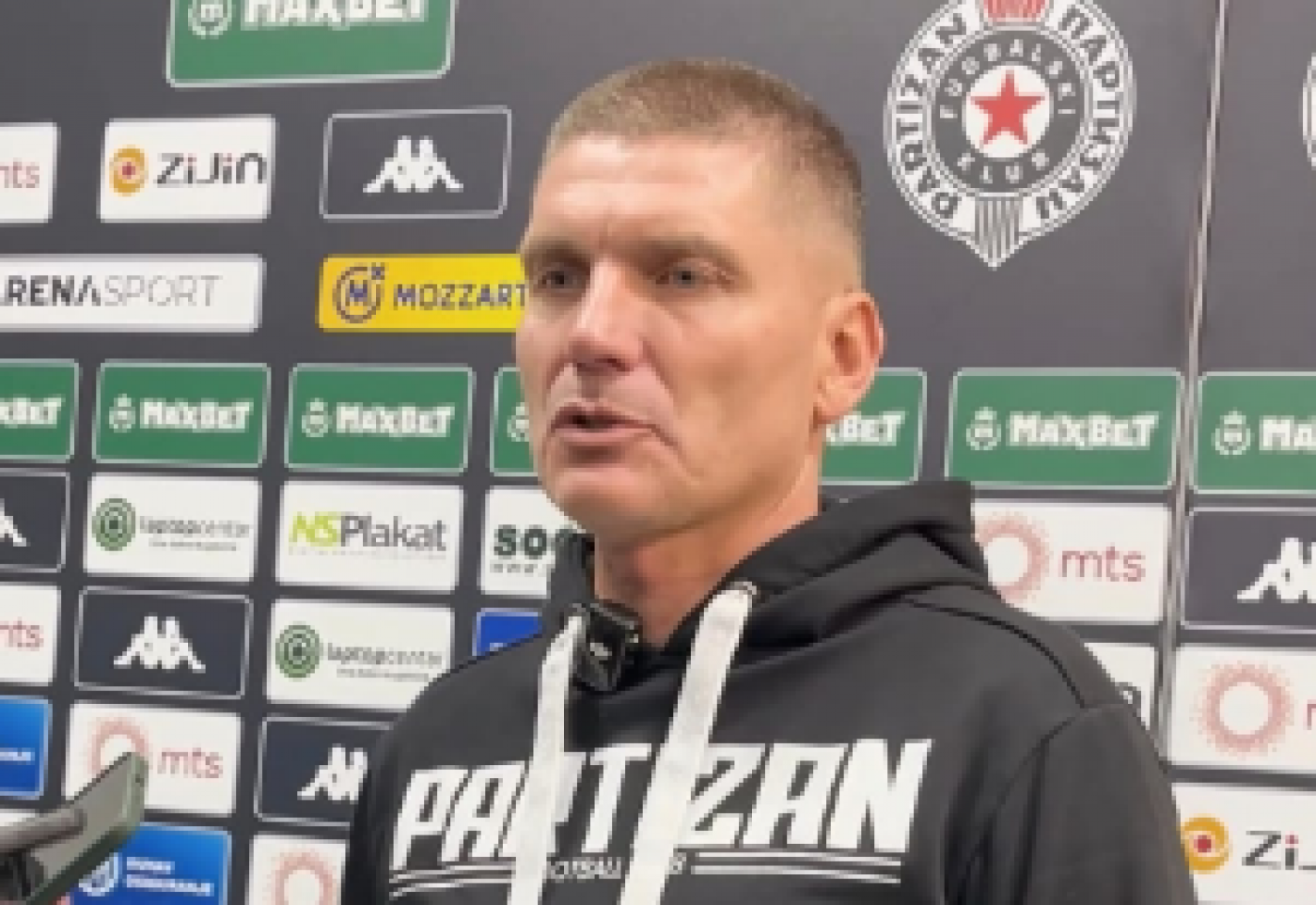 Srđan Blagojević posle pobede Partizana nad Vošom