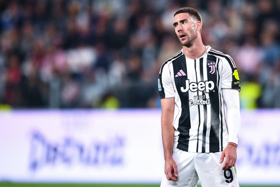 NOVO PONIŽENJE! Juventus dovodi još jednog napadača - NE ZANIMA IH SJAJNA FORMA DUŠANA VLAHOVIĆA!