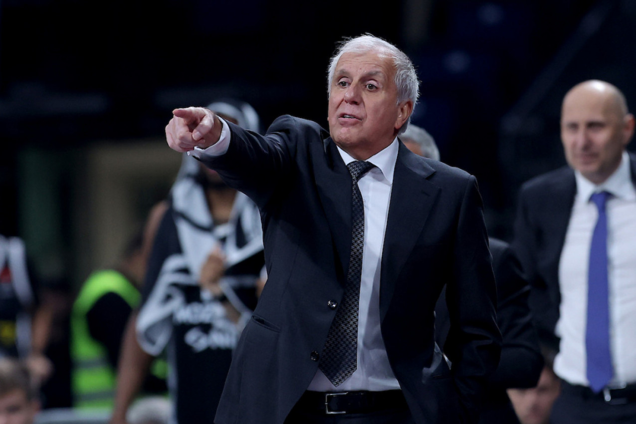 TRENER PARTIZANA JEDVA NAPUSTIO ARENU! Obradović zabrinuo grobare! (VIDEO)