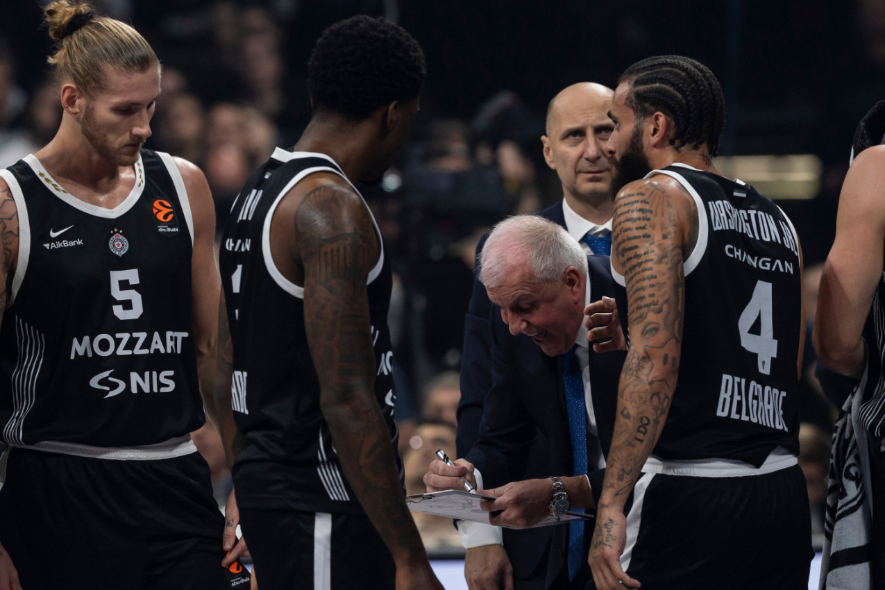 PARTIZAN IM DOLAZI, A ONI SE OSRAMOTILI! PARTIZAN IM DOLAZI, A ONI SE OSRAMOTILI!