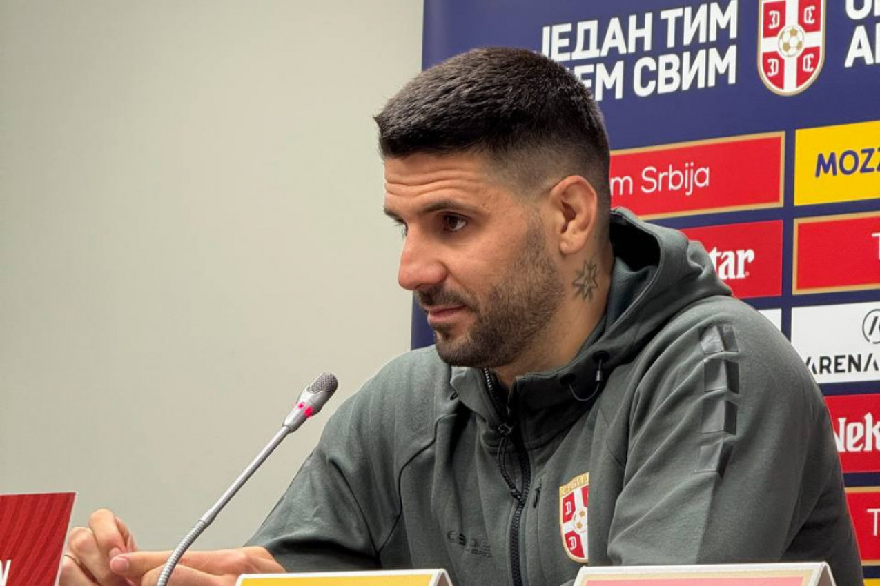 MITROVIĆ PRED MEČ SA ALBANIJOM: To je pitanje za selektora - ako dobijem priliku... (VIDEO) MITROVIĆ PRED MEČ SA ALBANIJOM: To je pitanje za selektora - ako dobijem priliku... (VIDEO)