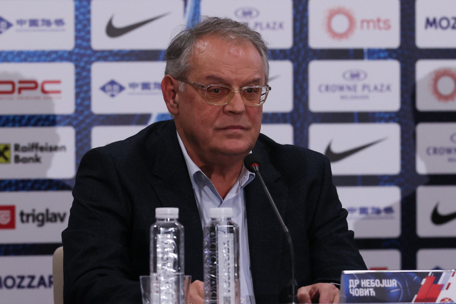 ČUJEM SE SA NJEGOVIM OCEM, ALI ONI SU AGRESIVNI: Čović otkrio šta se dešava sa mladim košarkašem