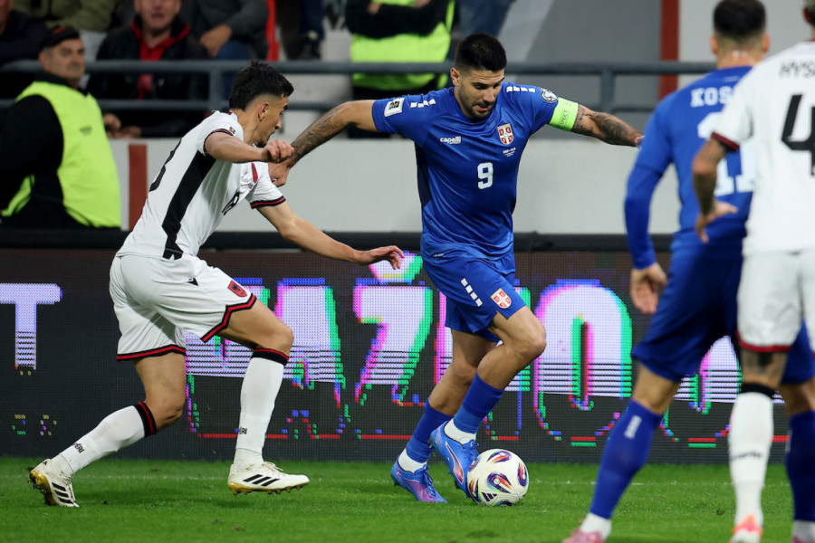 SKANDALOZNA PROVOKACIJA MANAJA! Srbija ponovo prima gol iz prekida, Albanac provocira posle gola! (FOTO, VIDEO)