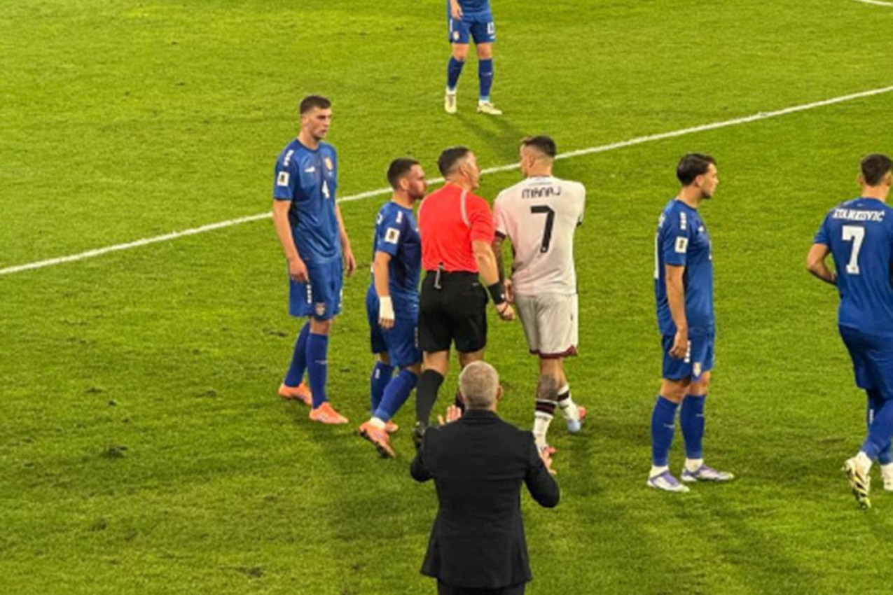 FRKA U LESKOVCU: Prvi sukob na meču Srbije i Albanije! (FOTO, VIDEO) FRKA U LESKOVCU: Prvi sukob na meču Srbije i Albanije! (FOTO, VIDEO)
