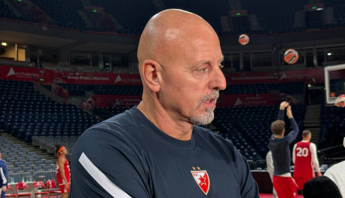 OBRADOVIĆ ZASUKAO RUKAVE: Moćne prve reči po povratku među crveno-bele (VIDEO)