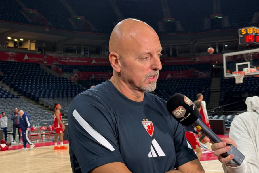 OBRADOVIĆ UTUČEN POSLE PORAZA: Mnogo je uticao izostanak Monekea!