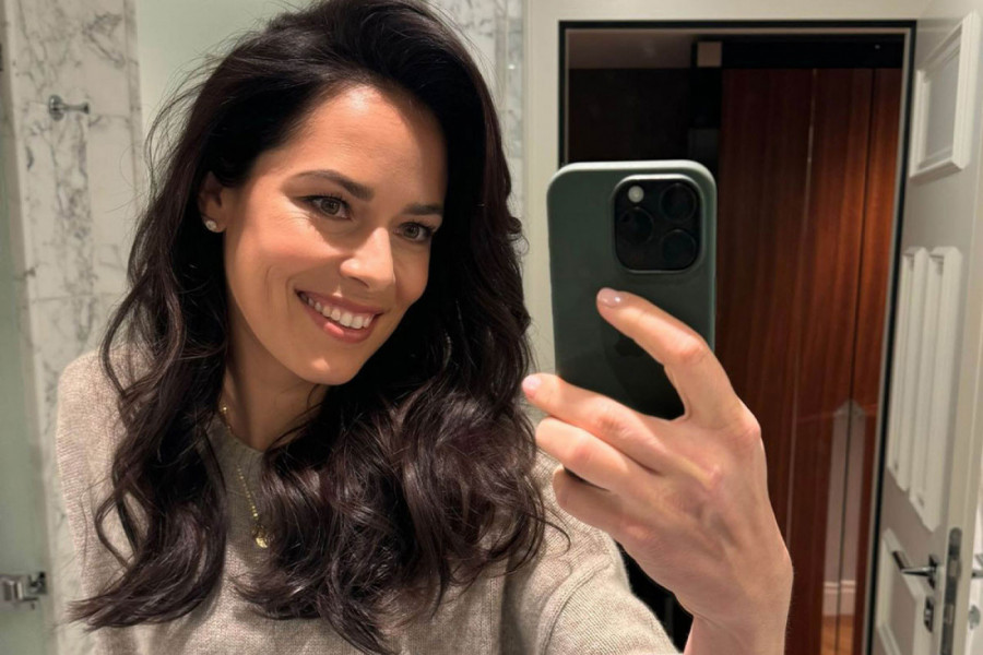 ŠUTNULA ŠVAJNIJA I PROCVETALA: Nikada atraktivnija - Ana Ivanović zapalila društvene mreže! (FOTO)