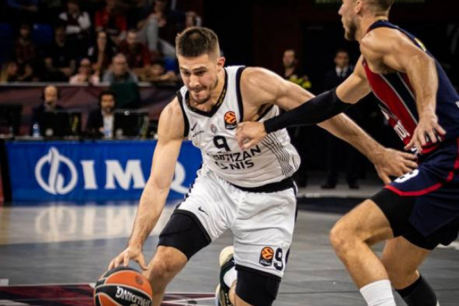 KAPITEN - KAD JE NAJTEŽE: Vanja Marinković DIGAO PUBLIKU NA NOGE - VRAĆA SE PARTIZAN!