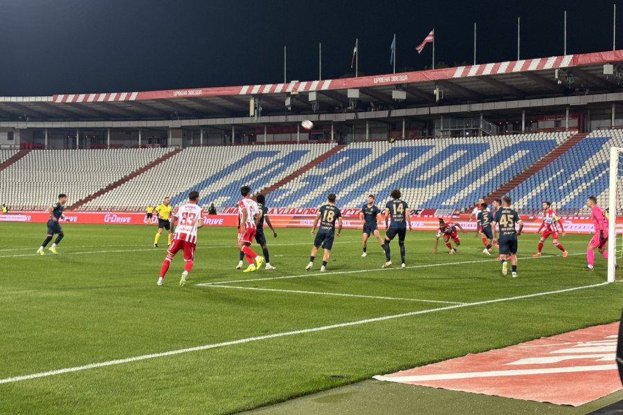 GOLLL! Crvena zvezda vodi 2:0 - IMT nemoćan!