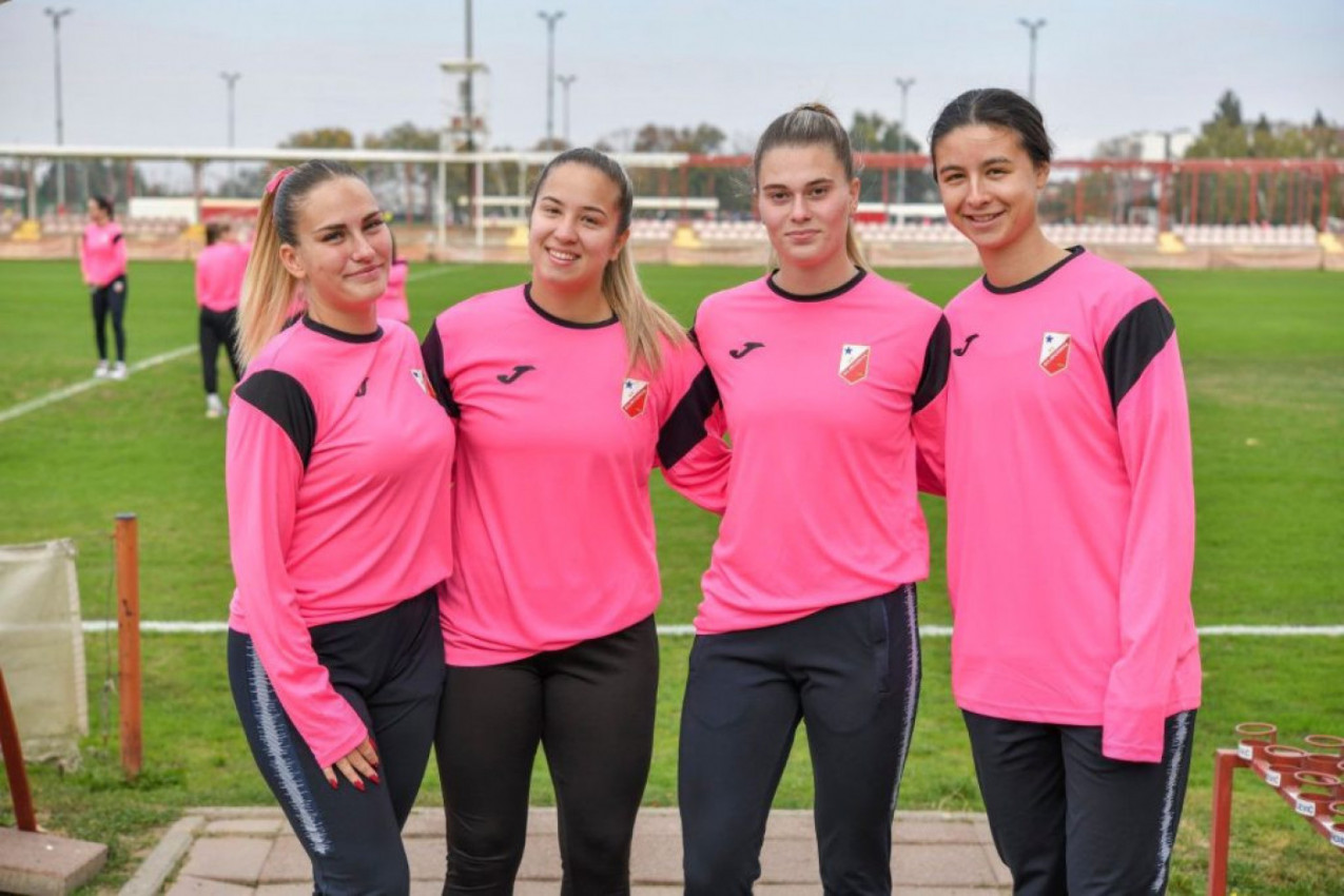 Vošine dame igrale za život! Vošine dame igrale za život!