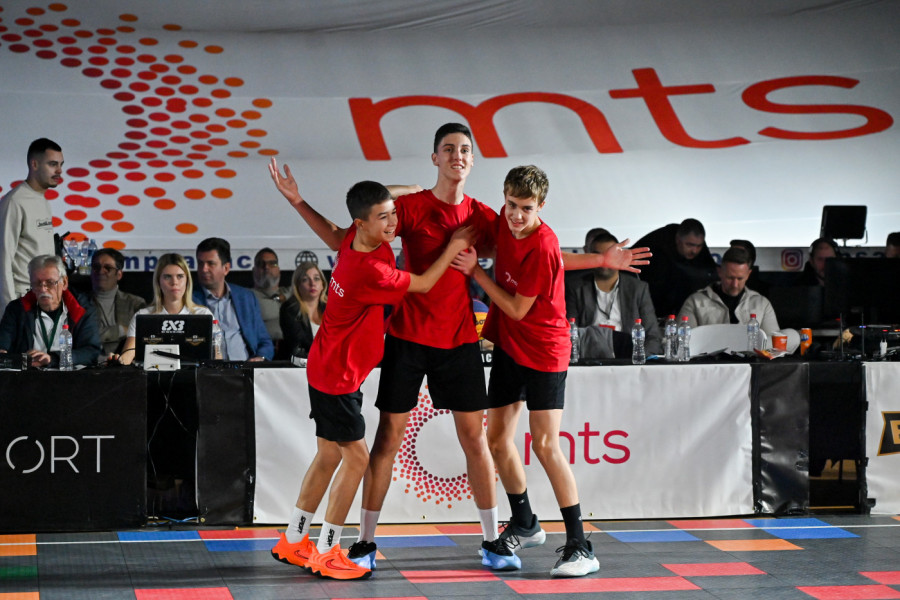 MTS KARAVAN STIŽE U LOZNICU I SEČANJ: Nastavljaju se turniri u basketu za osnovce