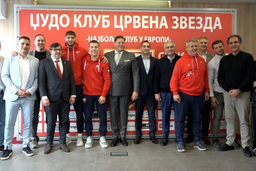 U Zvezdinom Pres centru svečano proslavljene svetske medalje Mihajla Simina i Lazara Ždrala