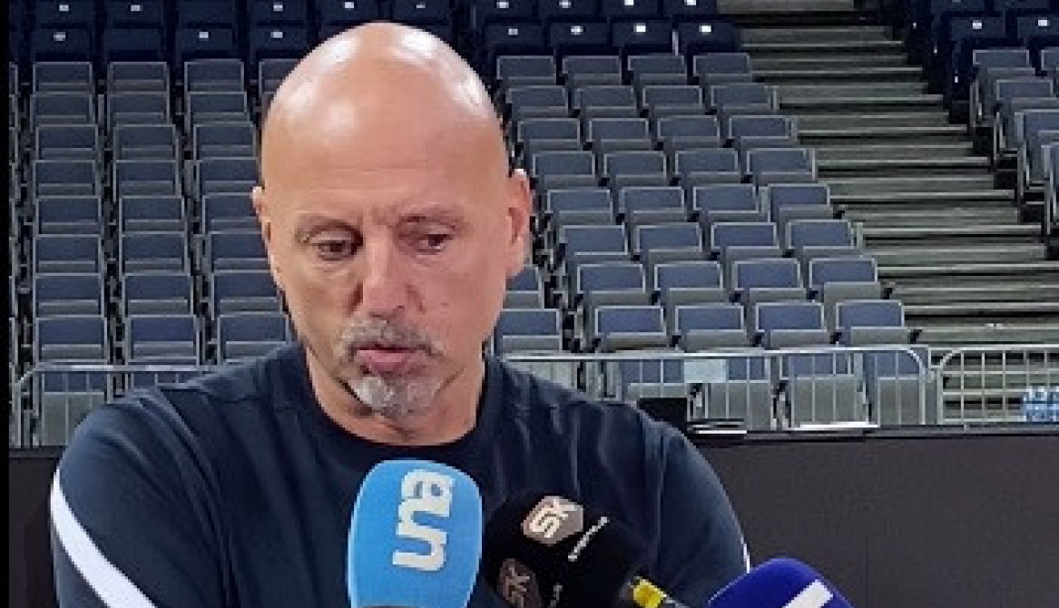 GDE JE BATLER? Pojačanje Zvezde nije došlo na trening, a onda se oglasio Obradović (VIDEO) GDE JE BATLER? Pojačanje Zvezde nije došlo na trening, a onda se oglasio Obradović (VIDEO)