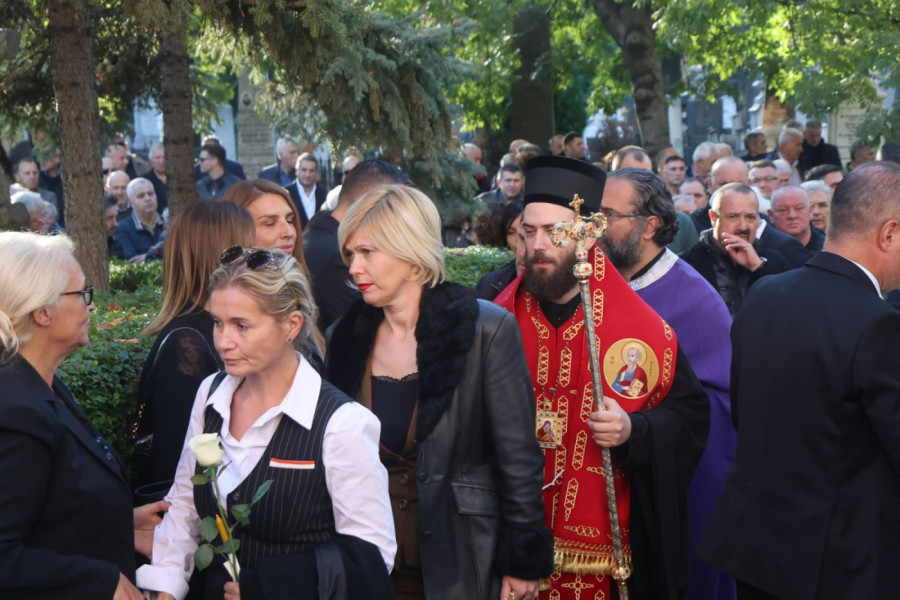Sahrana Velizar Đerić