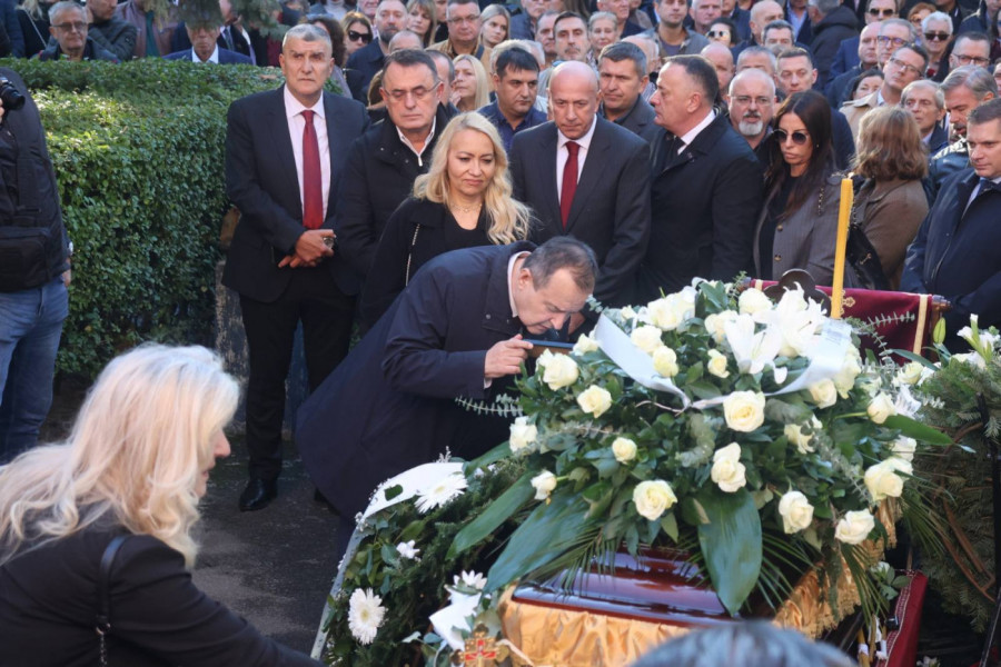 Sahrana Velizar Đerić