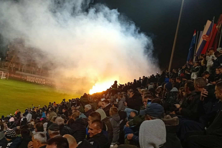 VREMENA JE SVE MANJE: Čeka se reakcija Blagojevića - rezervisti se pripremaju za ulazak na teren! (VIDEO)