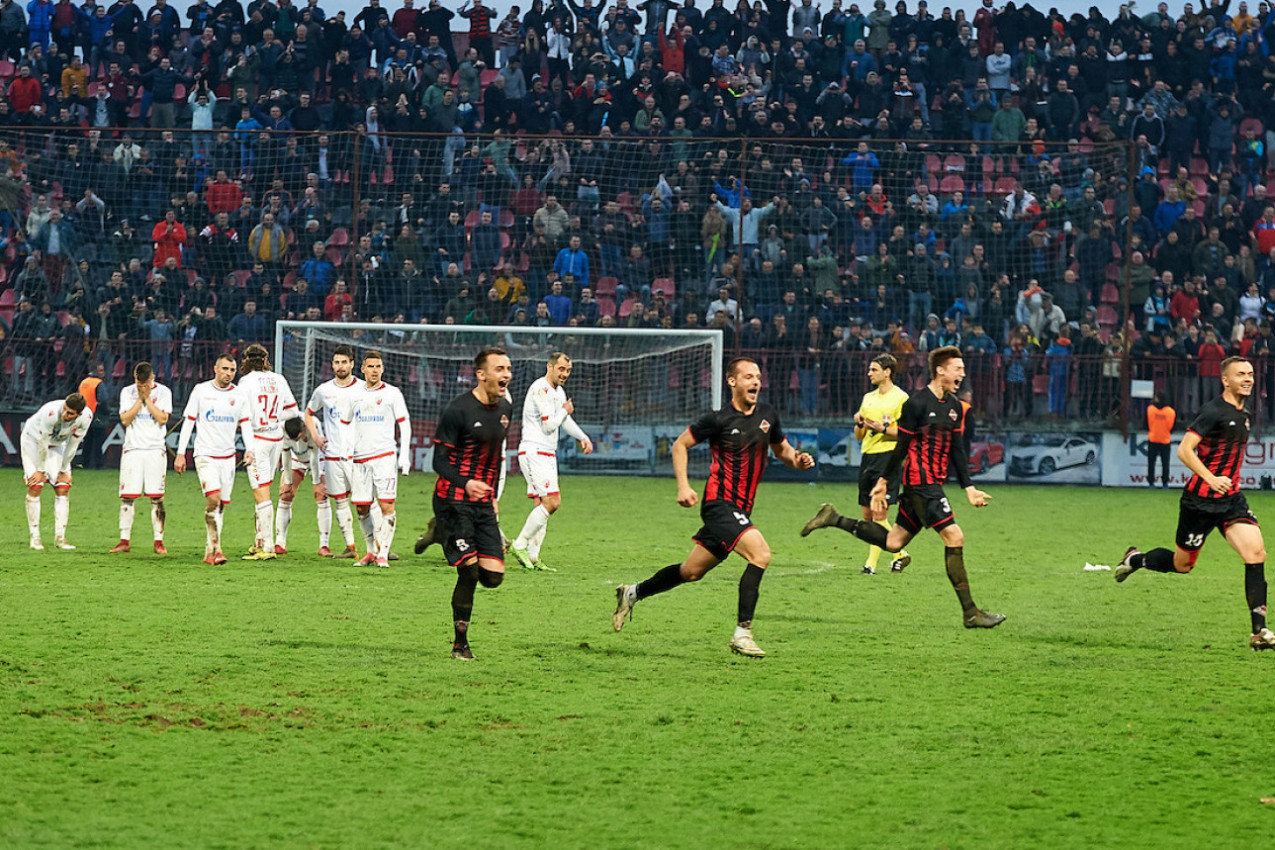 MAČVI OVO NIJE PRVI PUT: Šapčani su već priredili veliku senzaciju u Kupu - Zvezda ih dobro pamti (VIDEO) MAČVI OVO NIJE PRVI PUT: Šapčani su već priredili veliku senzaciju u Kupu - Zvezda ih dobro pamti (VIDEO)