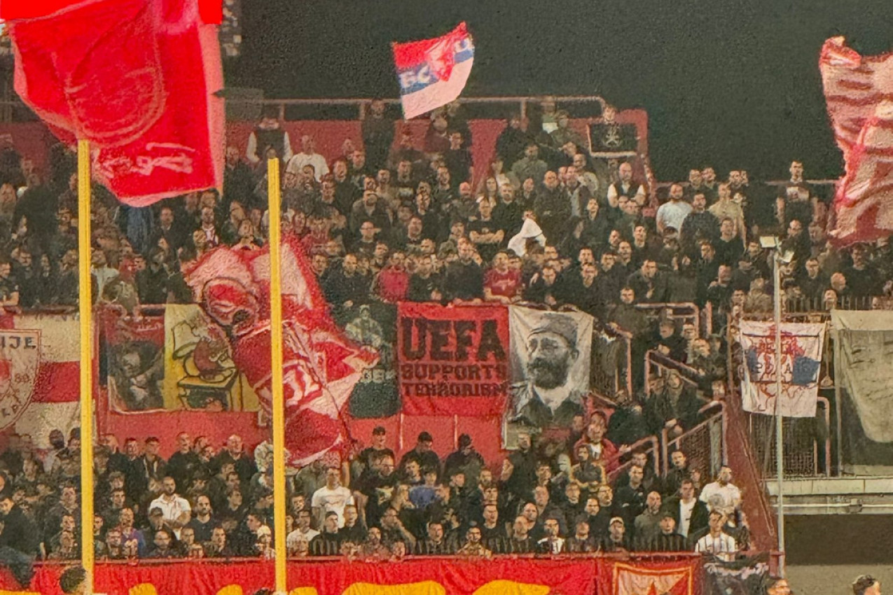 DELIJE ŽESTOKO REAGOVALE  NA KAZNU UEFA: Evo koju poruku su istakle na tribini (FOTO-VIDEO)