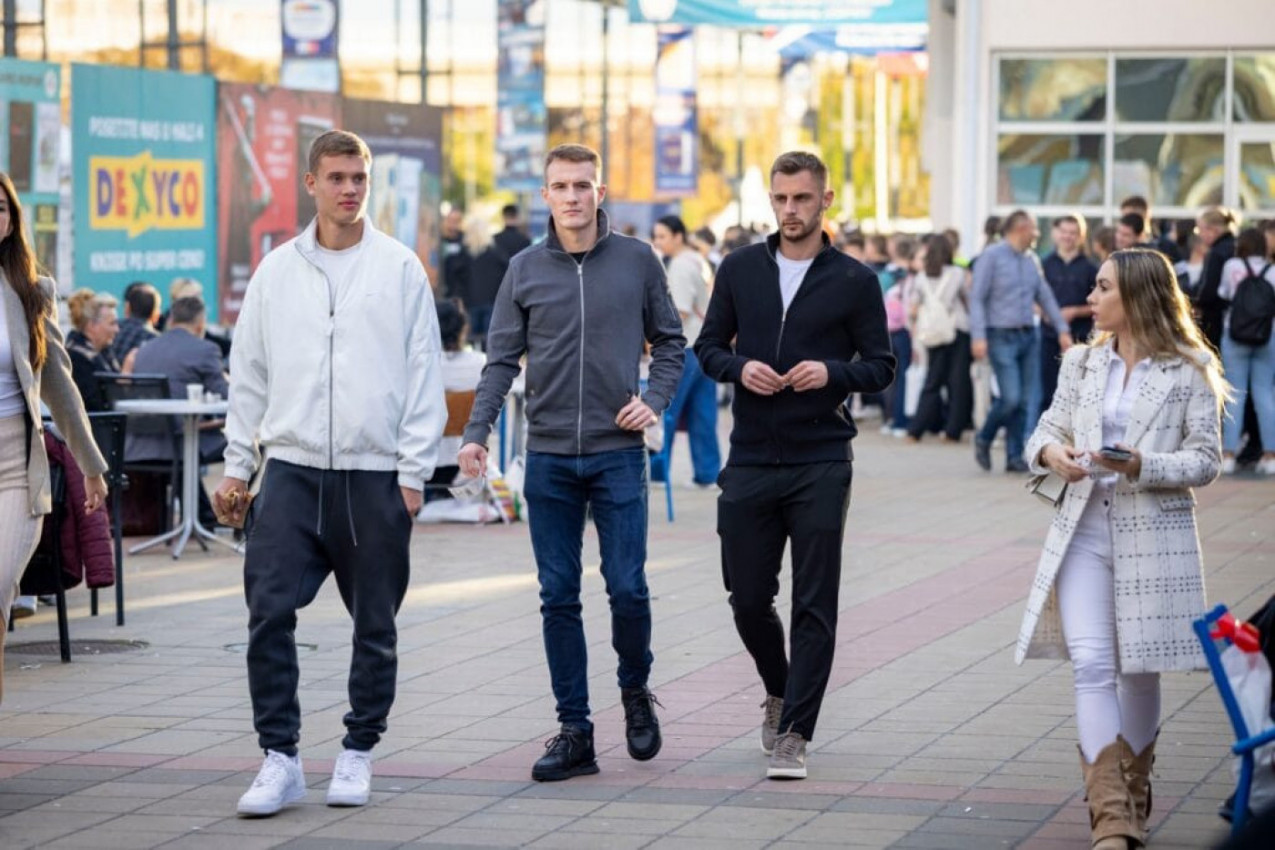 Železničar Pančevo na Sajmu knjiga – fudbal i znanje u istom timu