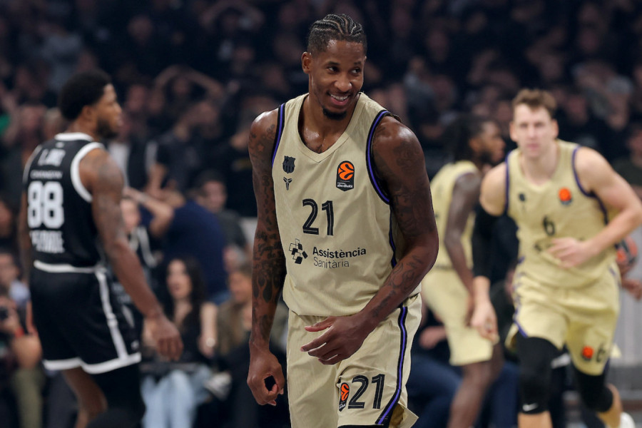 KOŠ KOJI BUDI STARE TRAUME: Evo kako je Partizan ostao bez pobede - sa skoro pola terena (VIDEO)