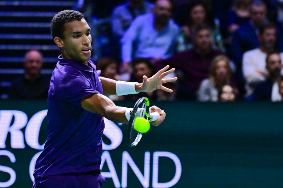 FELIKS JE PRVI FINALISTA MASTERSA U PARIZA: Kanađanin slomio Bublika - čeka Sinera ili Zvereva!