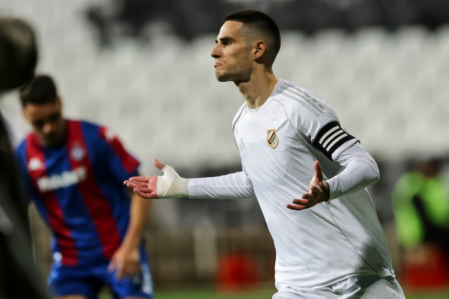 PARTIZAN NA KOLENIMA: Ovako je Tedić pocepao mrežu Miloševića sa bele tačke! (VIDEO)