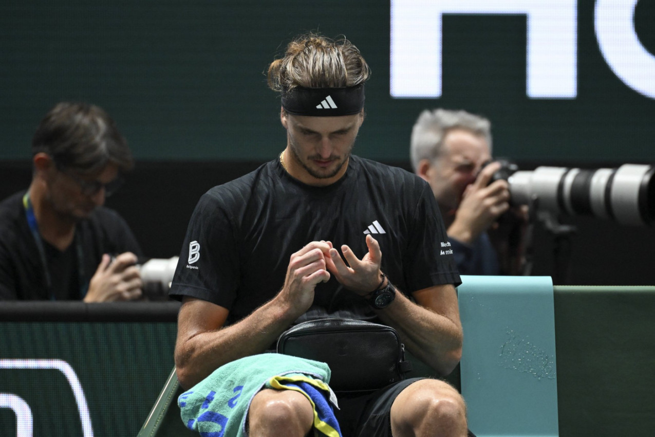 ZVEREV ZABRINUO NAVIJAČE!