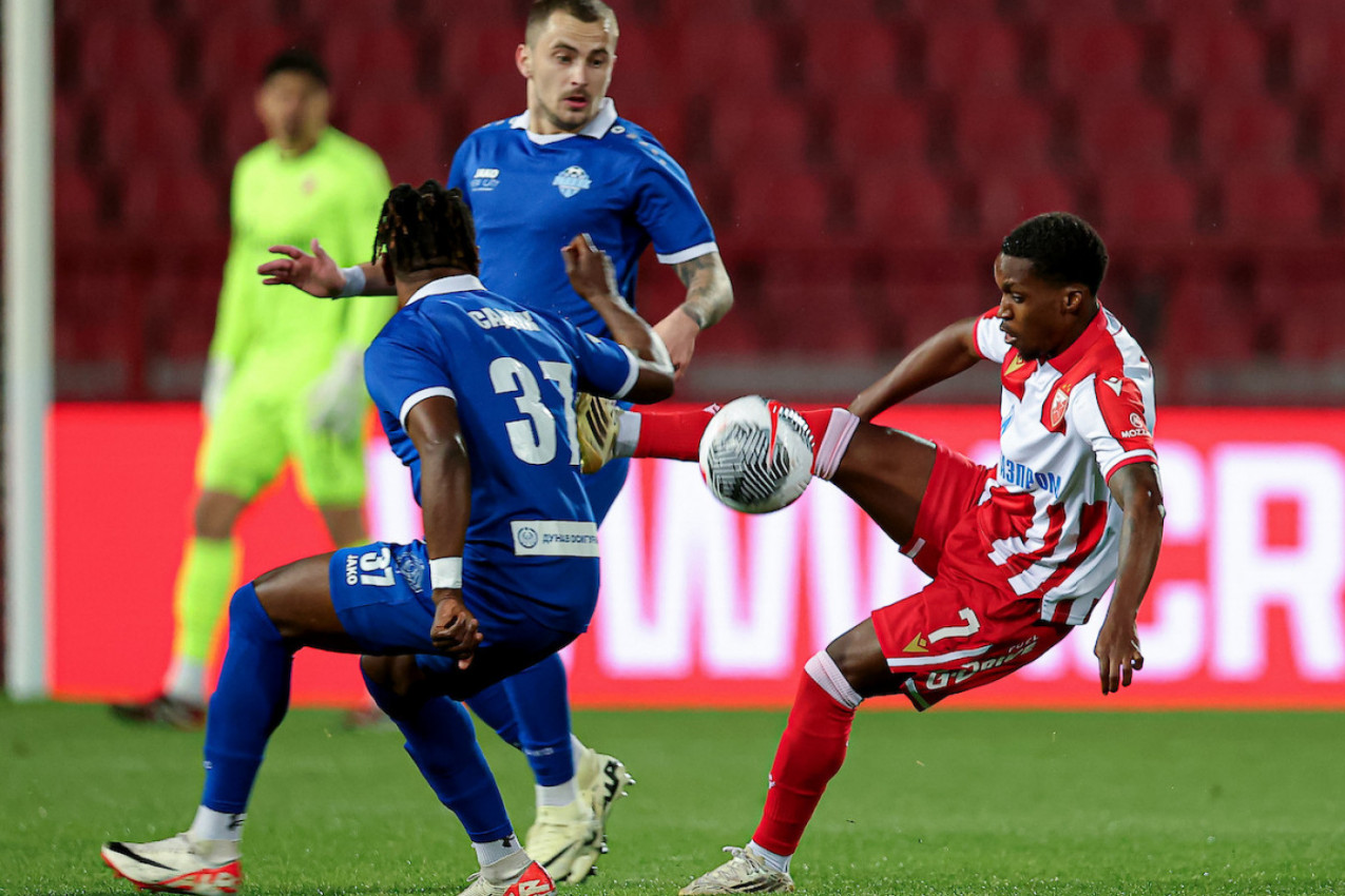 NOVI ĆORAK CRVENE ZVEZDE: Surdulica odolela šampionu Srbije!