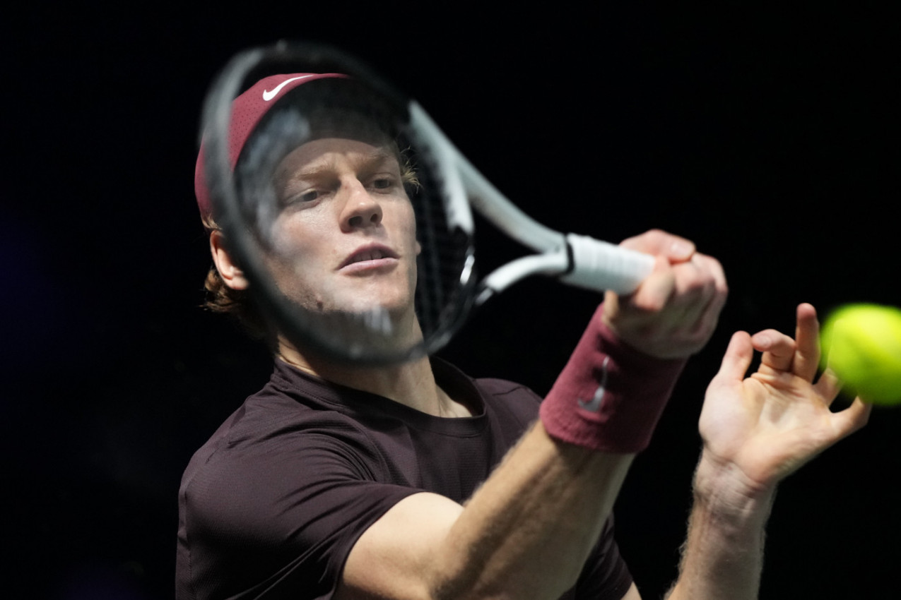 ON JE NEZAUSTAVLJIV! Siner bez muke deklasirao Zvereva!