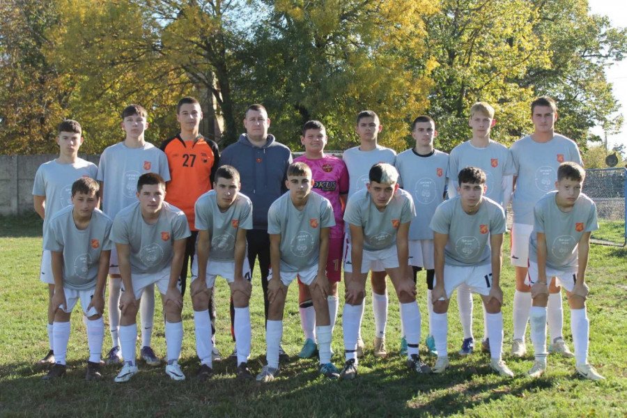 VLAJIĆEVI KADETI JESENJI PRVACI: U Goloboku stasavaju neki novi šampioni Pobede!