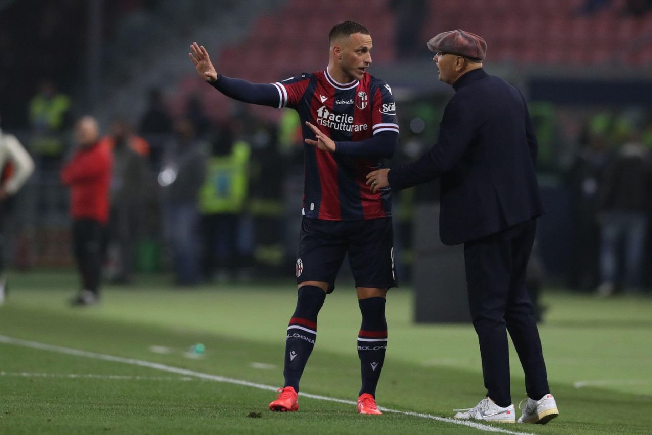 ARNAUTOVIĆ SE ZAREKAO MIHI: Emocije na  slavlju protiv Lila su i zbog Siniše