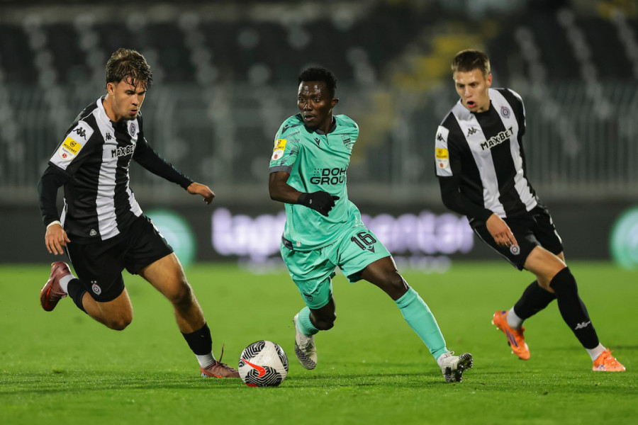 UUUGREEEŠIĆĆĆ! Ovako je crno-beli biser zatresao mrežu rivala - levica koja ubija! (VIDEO)