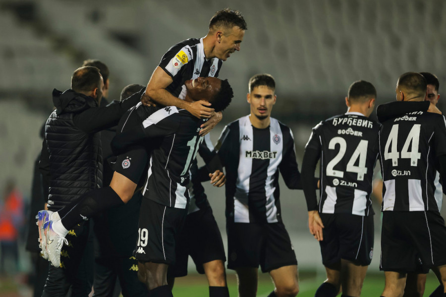 PARTIZAN SAČUVAO LIDERSKU POZICIJU! Velika pobeda u Humskoj - POGLED KA TABELI JE SADA VEOMA ZANIMLJIV!
