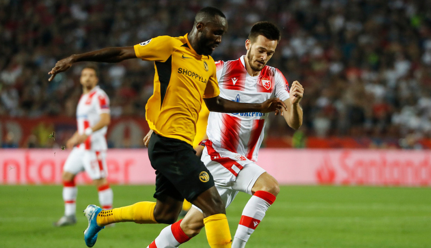 POZNATI FUDBALER UHVAĆEN U PREVARI: Sve je isplivalo na Tik-toku!