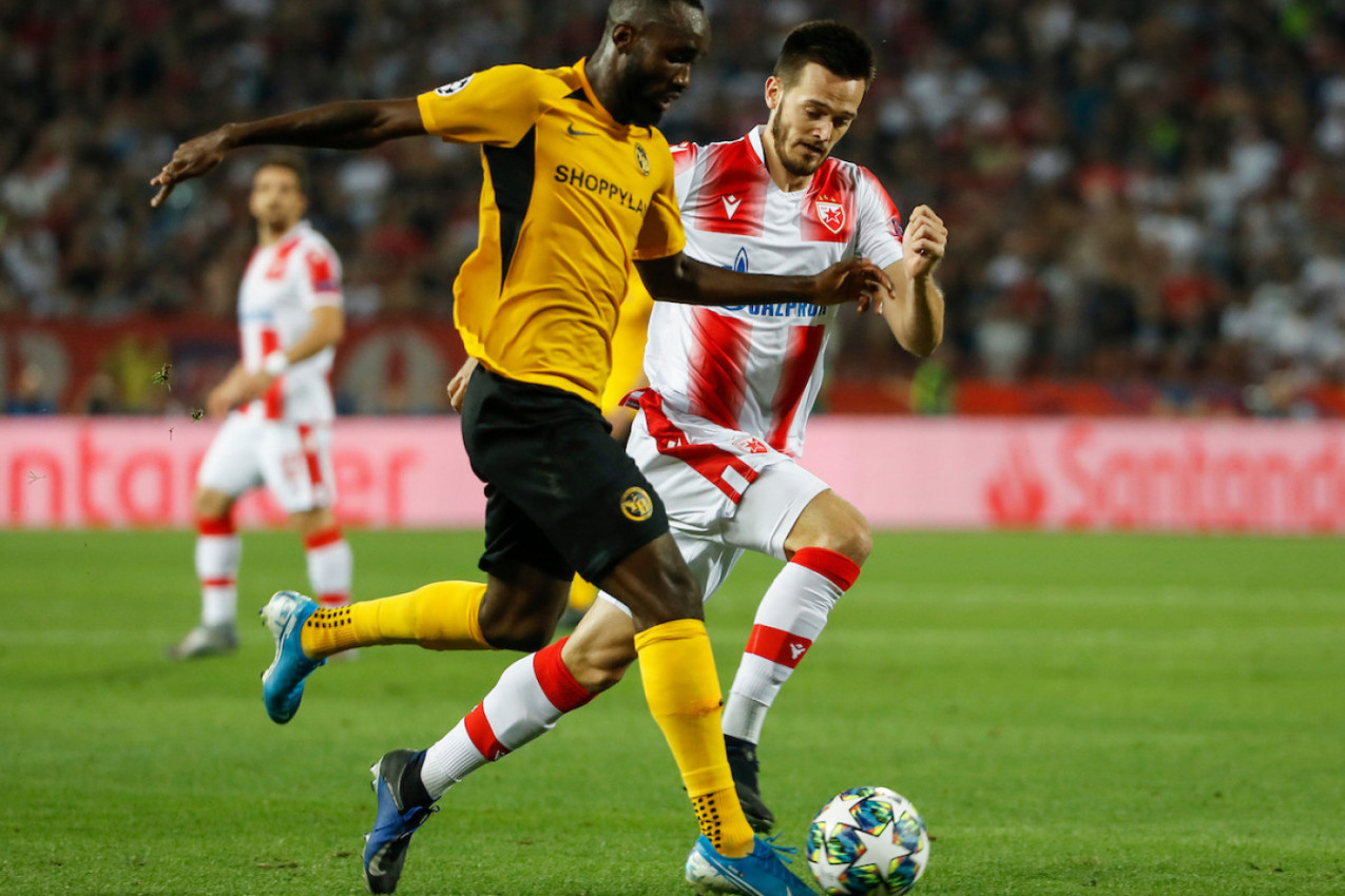 POZNATI FUDBALER UHVAĆEN U PREVARI: Sve je isplivalo na Tik-toku!