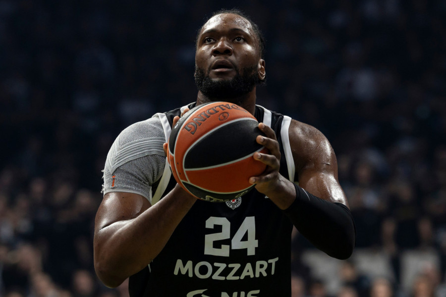 ŽELJKO JE DRUGAČIJI OD OSTALIH TRENERA! Bruno Fernando: Pokušava da mi pomogne!