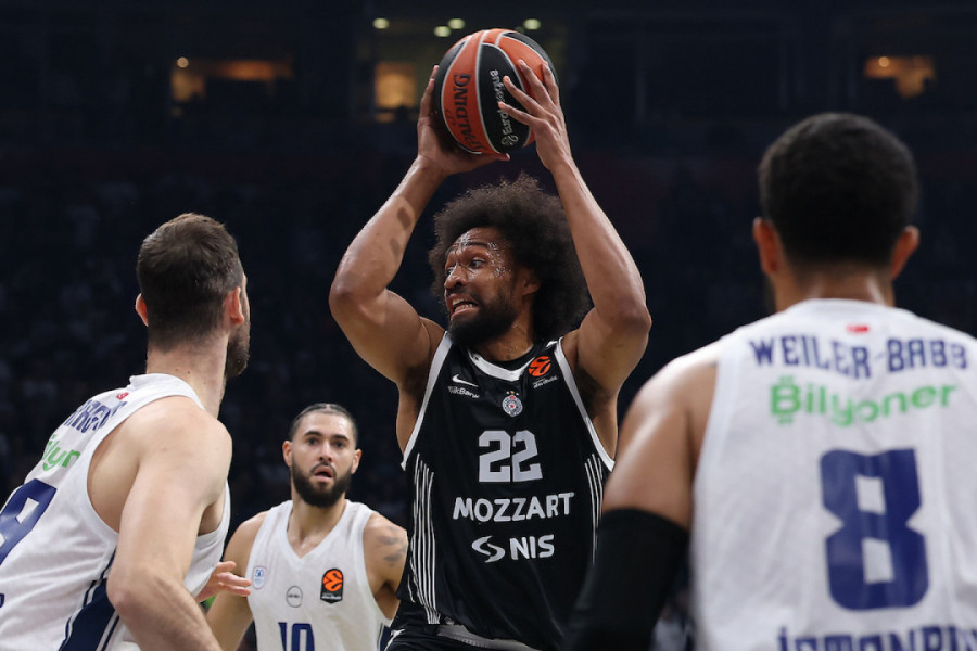 DŽABARI PARKER SPAKOVAO KOFERE: As Partizana hitno otišao u SAD!