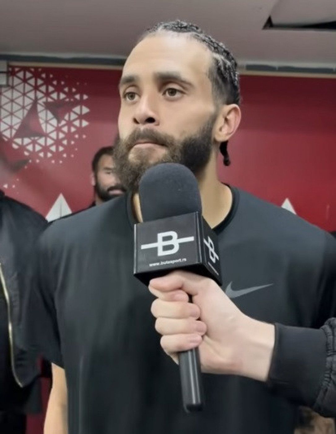 Dvejn Vašingnton posle pobede nad Monakom