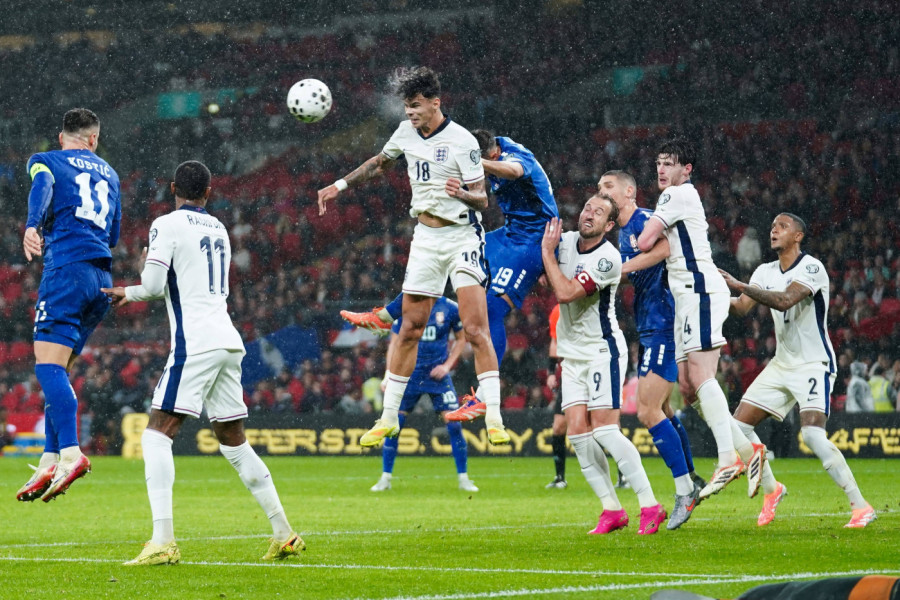 KARADŽIĆ PORUČIO ZA SPORTISSIMO:  Momci ginuli na terenu, Paunović pravi dobar tim