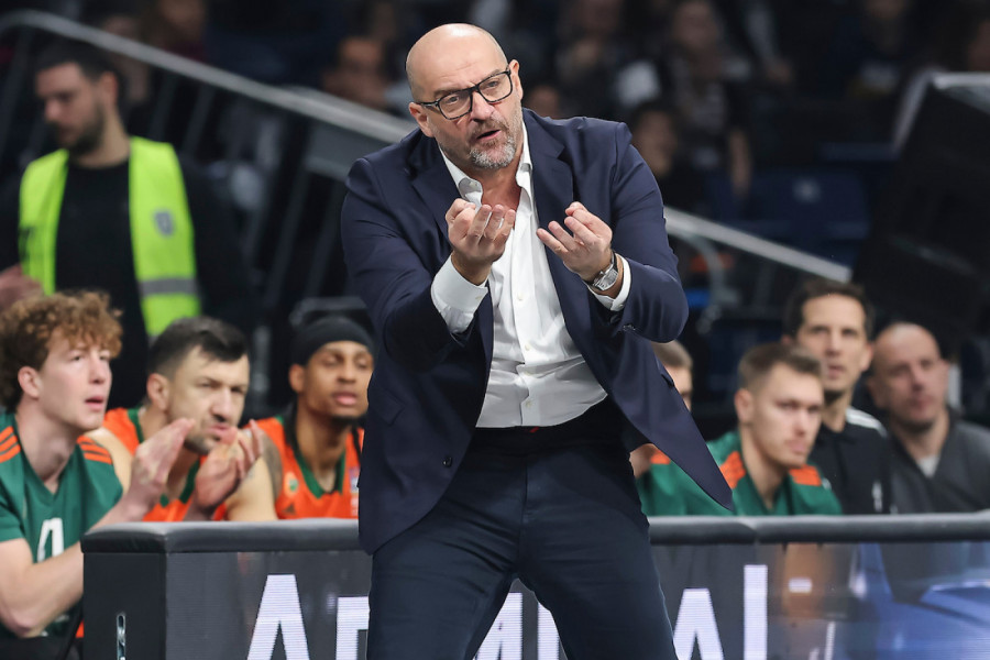 "ONI SU GLAVNI FAVORITI ZA ZAVRŠNICU EVROLIGE": Mitrović pred Zvezdu Meridianbet!