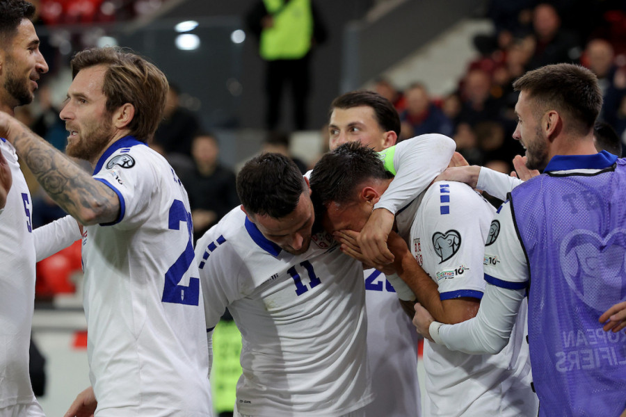 KOMENTATOR ILI BABA VANGA: Nestvarno šta je novinar Arene rekao pre gola Srbije u Leskovcu! (VIDEO)