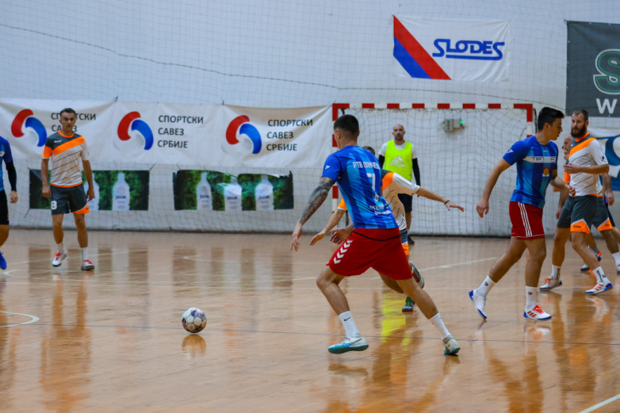 ODIGRANO 4. KOLO FUTSAL TAKMIČENJA U SLODESU!  RTV Pančevo-Dunav TV plaši rivale u Soccer Zlatnoj ligi!