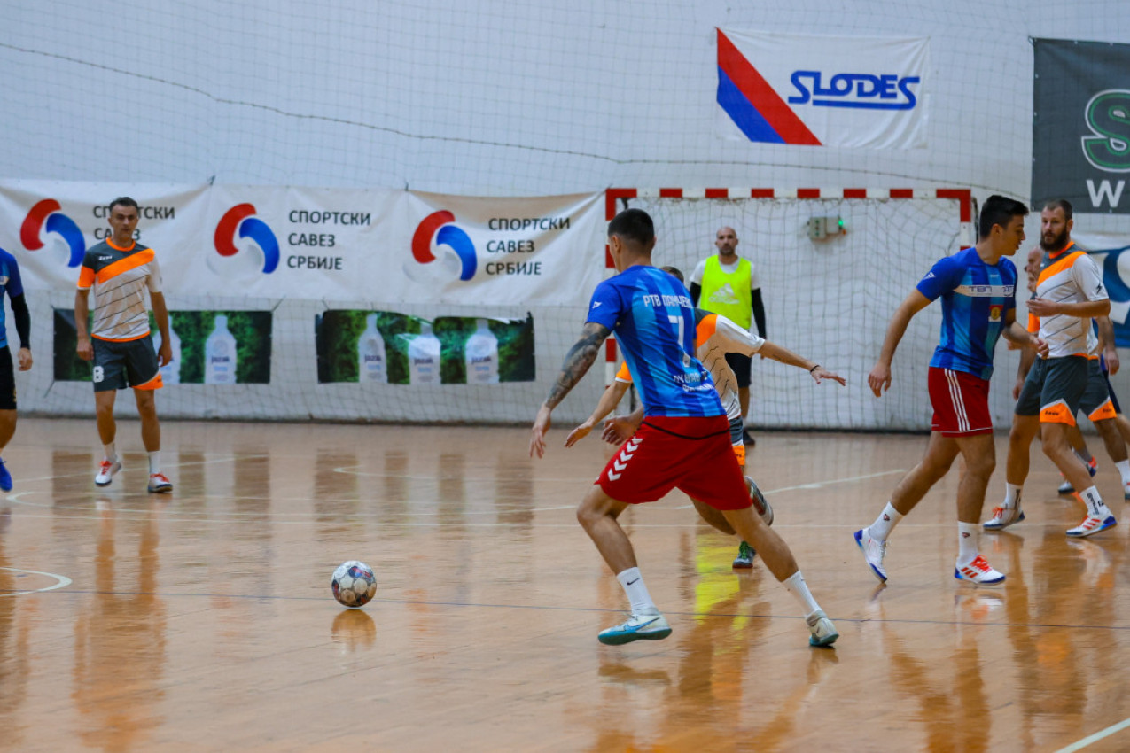 ODIGRANO 4. KOLO FUTSAL TAKMIČENJA U SLODESU!  RTV Pančevo-Dunav TV plaši rivale u Soccer Zlatnoj ligi!