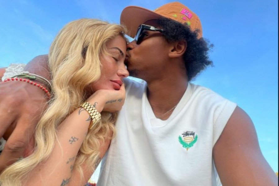 JOŠ JEDAN SKANDAL: Reprezentativac Nemačke pozirao ispred UČK spomenika, a sada "popio" debelu KAZNU!