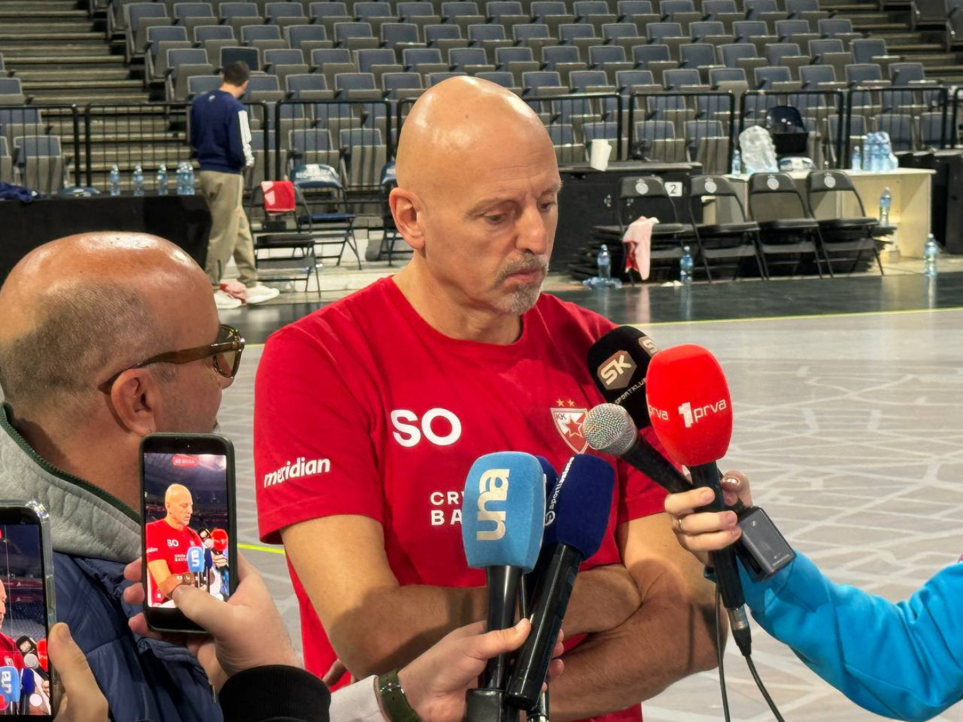 Saša Obradović pred novinarima uoči meča Zvezde u Valensiji