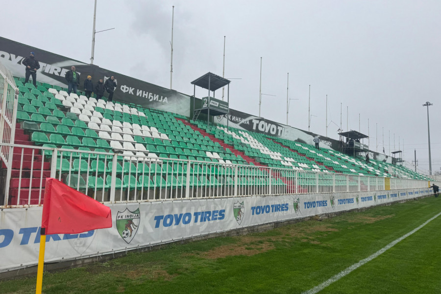 SPEKTAKL U INĐIJI: Lider gubi nakon samo tri minuta igre! (VIDEO)