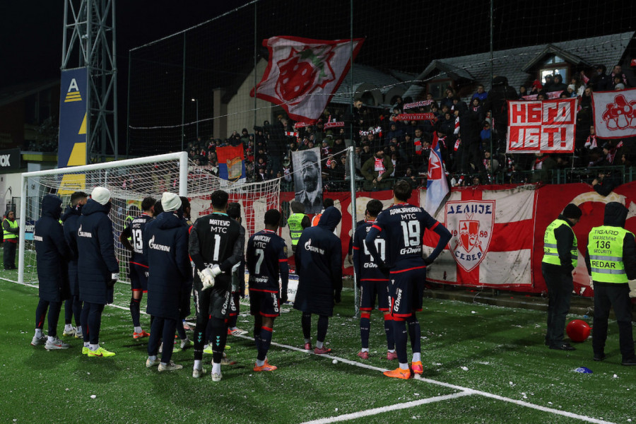 "TOLIKO SMO LOŠI DA ĆEMO BITI ŠAMPIONI"! Delije zapalile društvene mreže nakon blamaže u Ivanjici! (FOTO-GALERIJA)