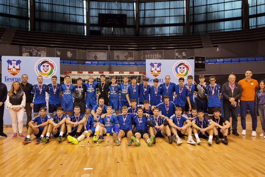 RATKO I ANDREA DELILI MEDALJE: Zablistali mladi rukometaši