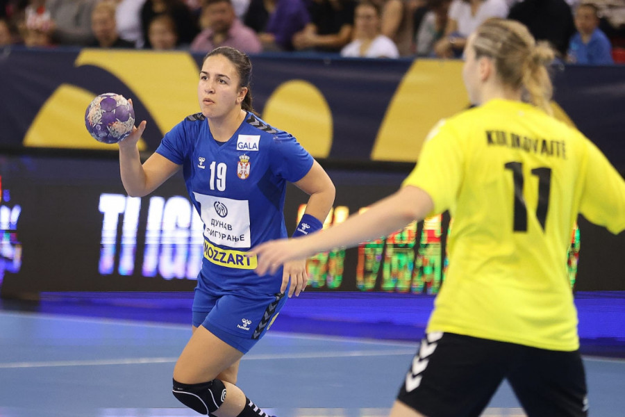 TRENUTAK O KOME JE SANJALA! Vladana Mitrović spremna za debi na Svetskom prvenstvu!