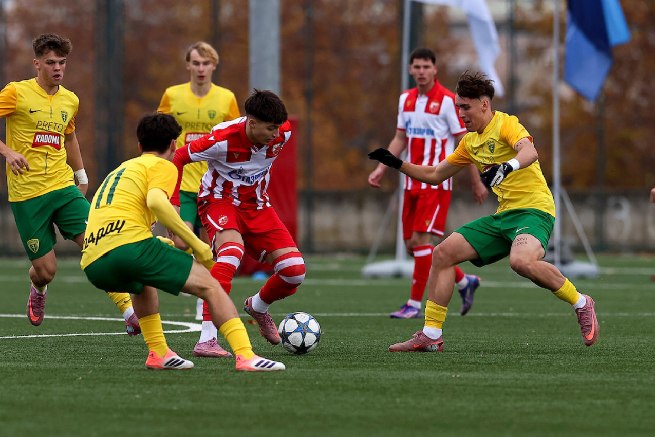 CRVENA ZVEZDA NA KORAK DO LIGE ŠAMPIONA: Šarić doneo PREKO POTREBNU prednost protiv nezgodnih Slovaka!